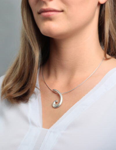 Online-Shop Eva Simon Schmuck Galerie Loop 925 silber Anhänger